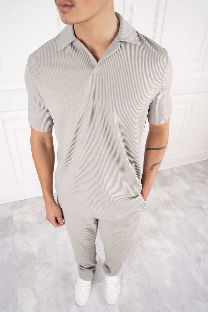 Pleated Polo Shirt - Light Grey