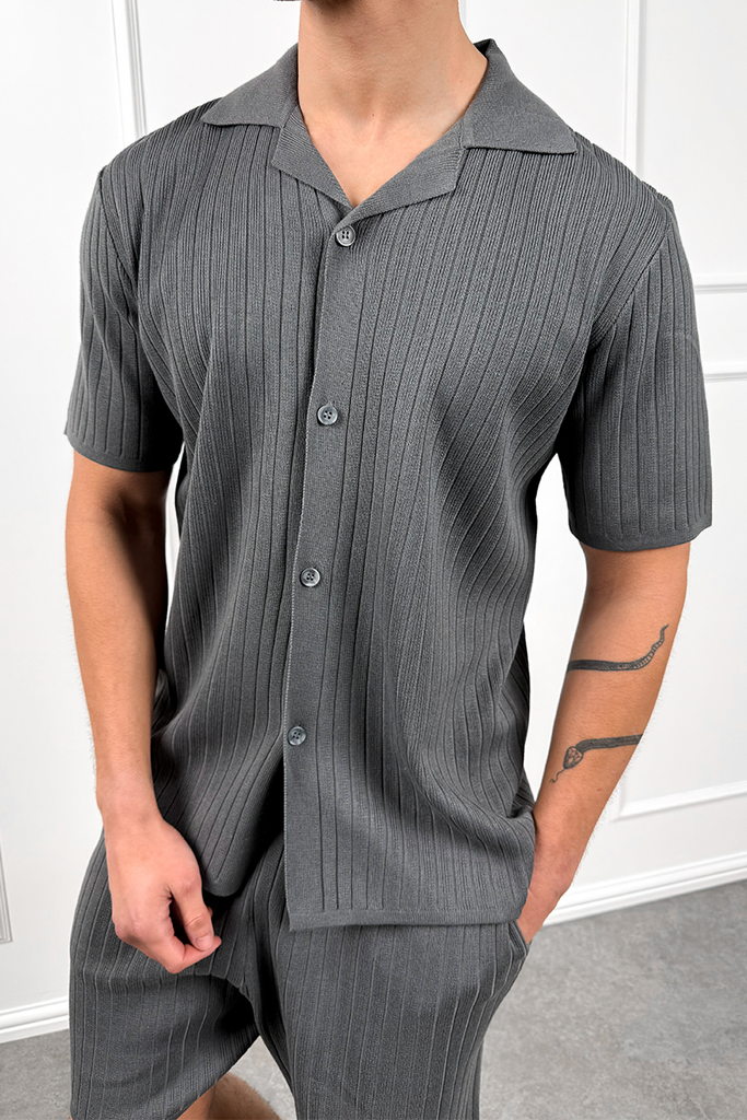 Pleated Revere Shirt - Charcoal